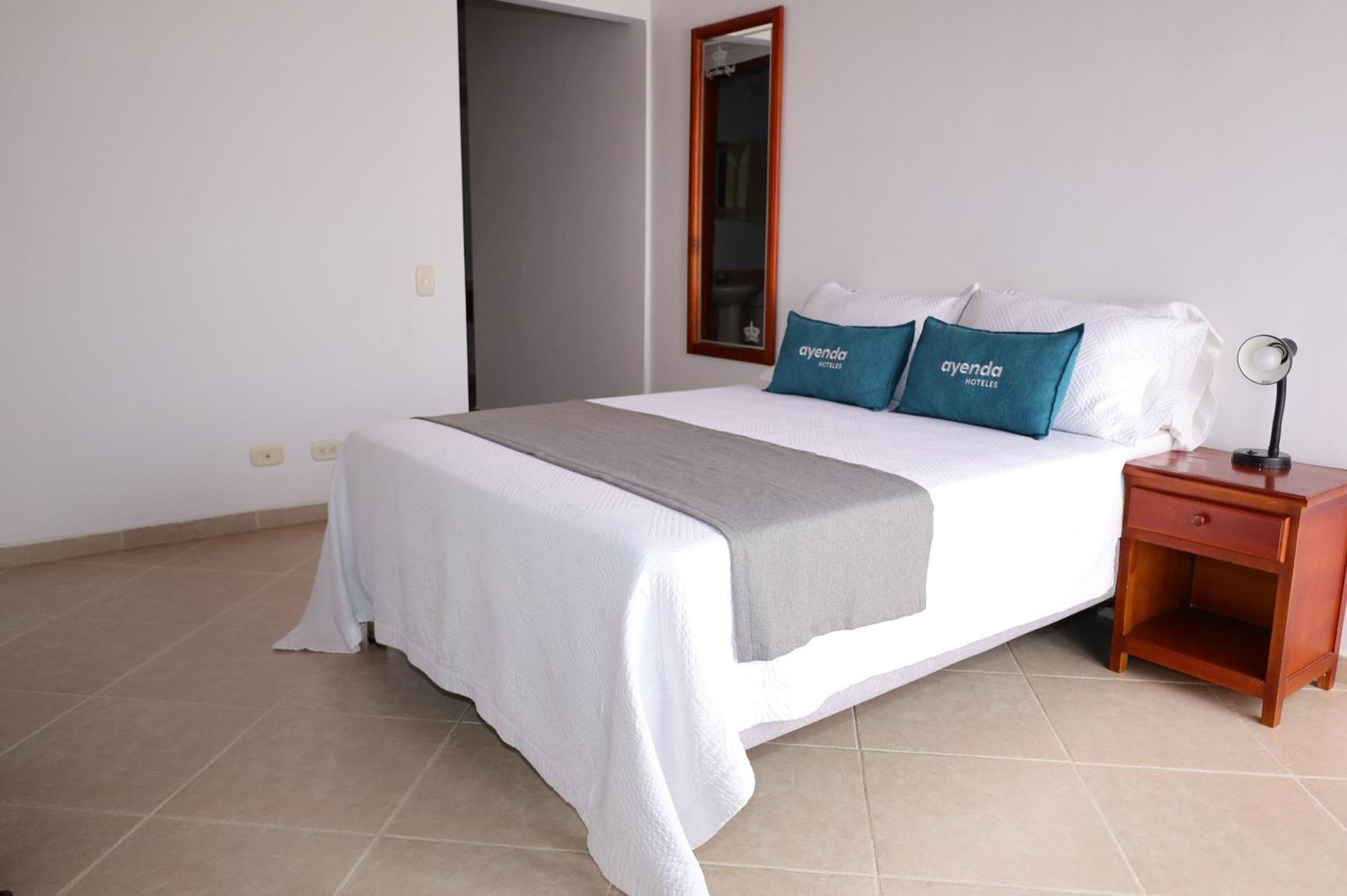 Ayenda Torre 2 Hotel Apartado Luaran gambar